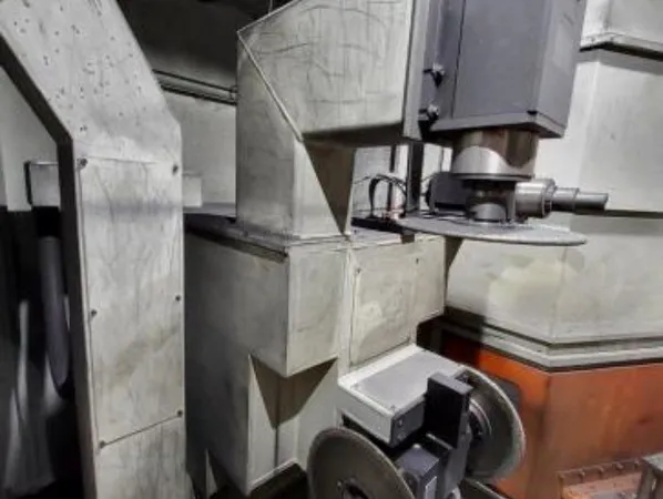 MAUS SERIES 600 FETTLING MACHINE - SAM SERIES 600
