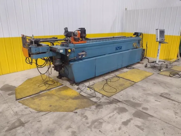 EAGLE 1" OD X .140" WALL EPT-25DR CNC TUBE & PIPE BENDER - EPT-25DR