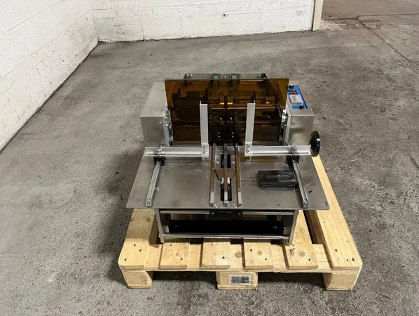 Wrap Around Jar Labeler.