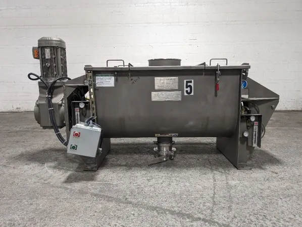 AMERICAN PROCESS RIBBON BLENDER