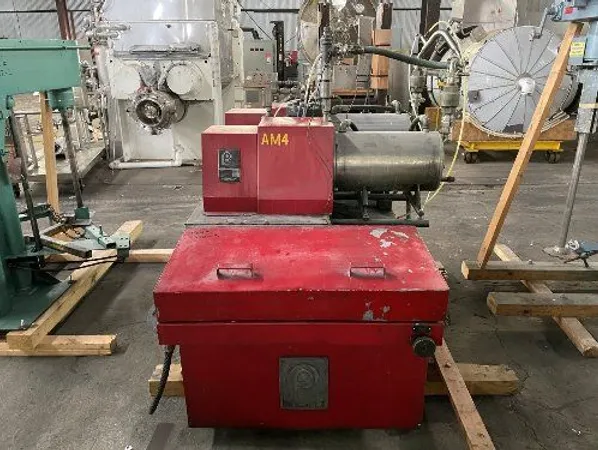 PREMIER 460 VOLT HM15II DUAL CHAMBER MEDIA MILL - HM15II