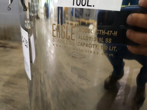 26 Gal Eagle Stainless Tank, Model CTH-47-H, 316L S/S